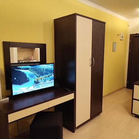 Apartman Liptov - Hotel Bešeňová Zewnętrze zdjęcie
