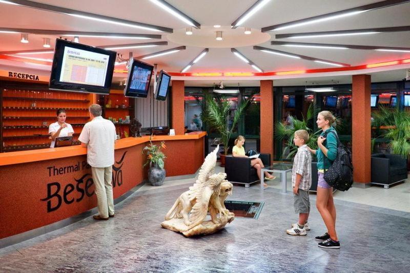 Apartman Liptov - Hotel Bešeňová Zewnętrze zdjęcie